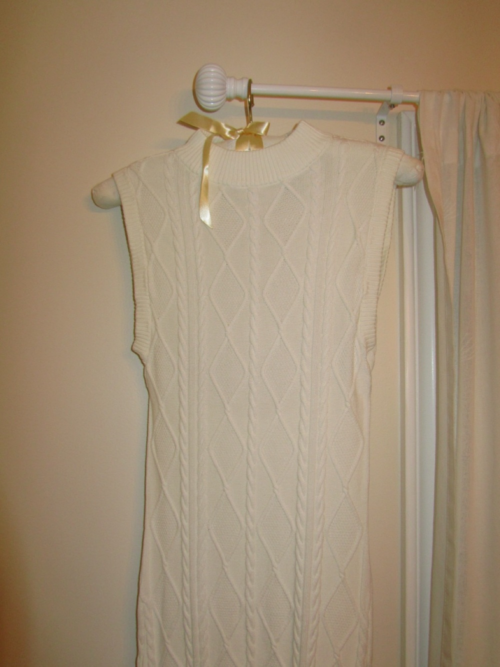 Forever 21 cable knit, backless dress